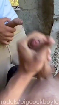 Cumshot After Seeing a Hot Athlete and a Stepdaddy with Huge Dicks Fed Each Other's Sperm