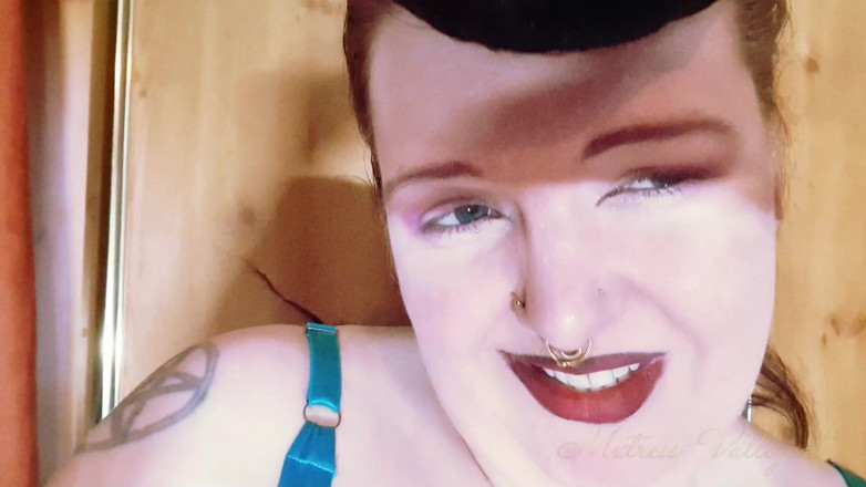 Mxtress Valleycat: Dominazione Della Gigantessa BBW