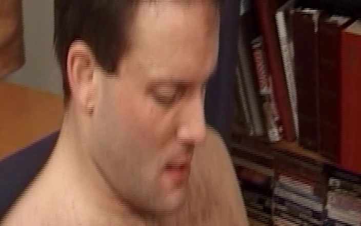 Just X Gays amateur porn: Straight Bros Let Loose в Ночь мужиков - любопытство превращается в полное тепло