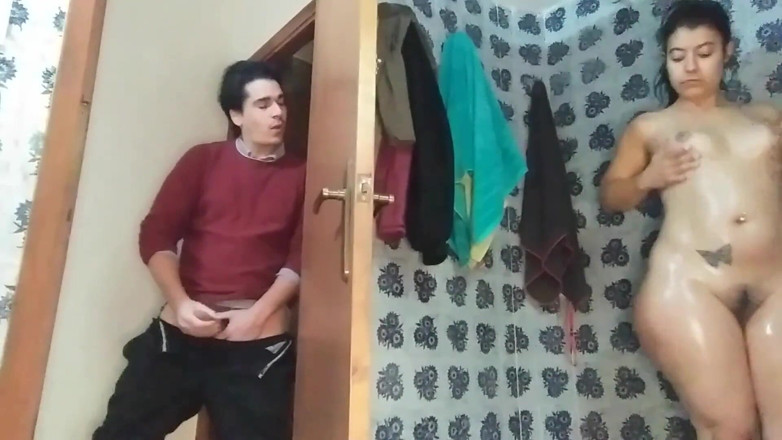 DragonGalaxy11: Stepsister showers and i fucked her big ass