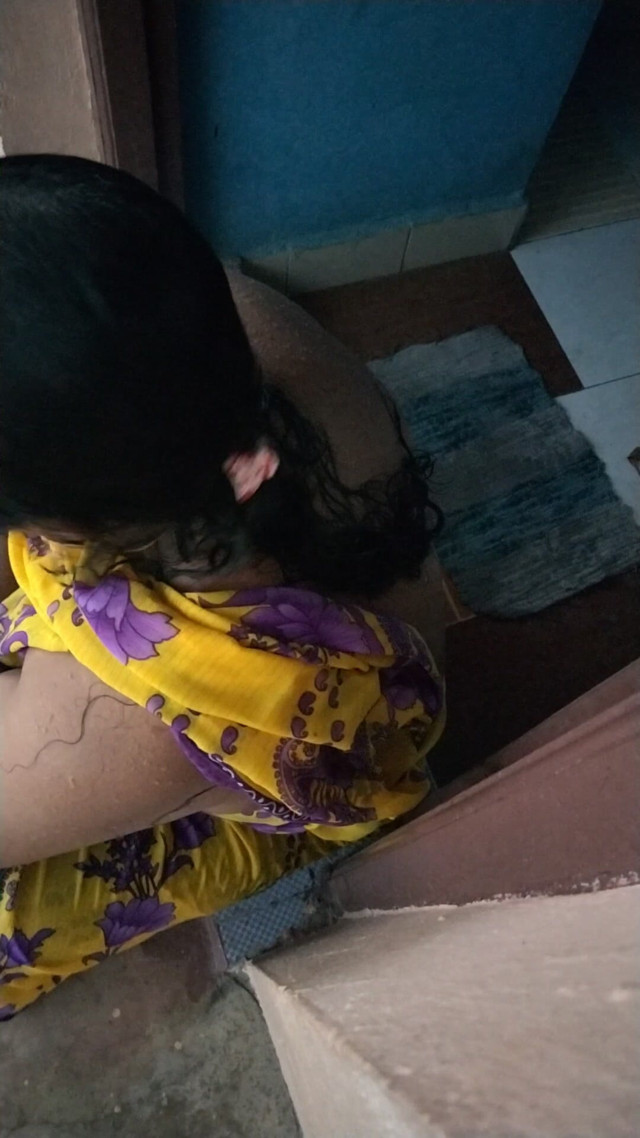 Hot Sex in the Rain on Terrace (Benita sweety)