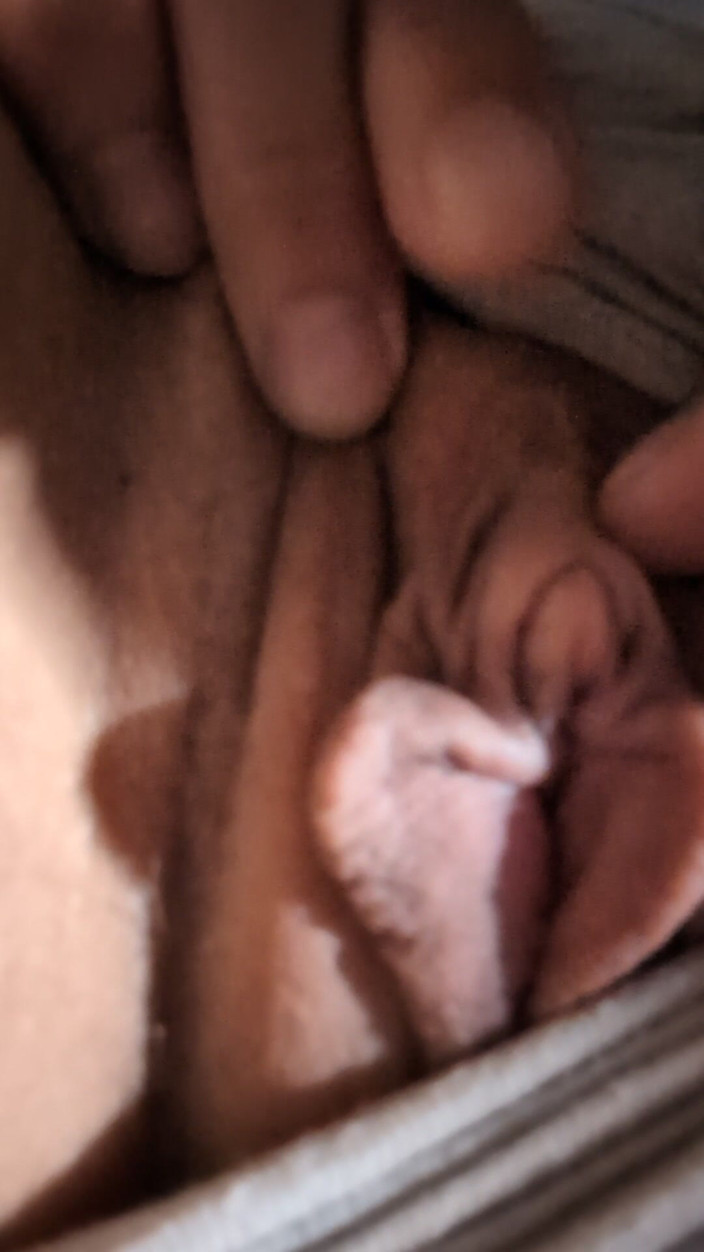 Jamponie Sexy Hot Milf: Sneak Una Peak MILF GILF Figa Gioca Da Sola