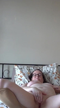 Playing with Pussy with Vibrator in Pantyhose
