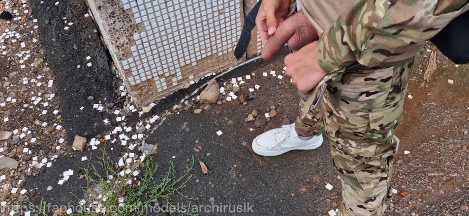 ArchiRusik: Un sergent militar a fost terminat de o pereche de...