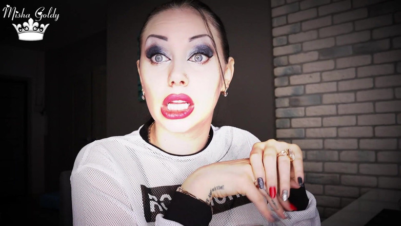 Goddess Misha Goldy: Virgină lungă și umilire de ratat sau 7 clipuri pentru o săptămână!