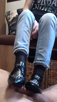 Shoes Domination