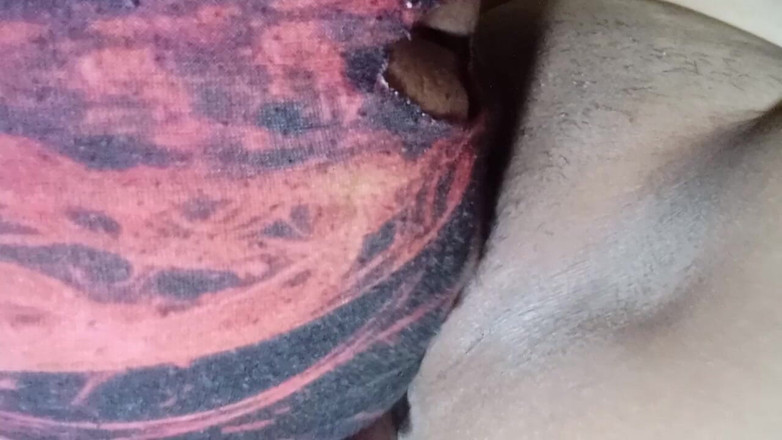 Babang endut: Diş ağrılı orta yaşlı seksi kadını sikiyor bölüm 3