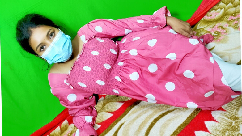 Crazy xyz studio: Indisk het flickvän tight fitta utomhus sex video, desi vacker...