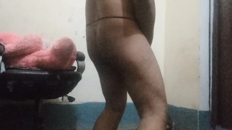 Roham: 偷偷自慰.sexi视频