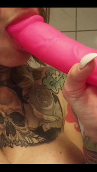 Înecându-se cu vibratorul