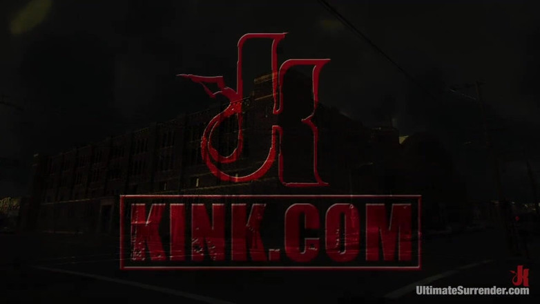 Ultimate surrender by Kink: Ashely "die Fee" jane (0-2) Gegen Krissy "der Crippler" Lynn (0-2)