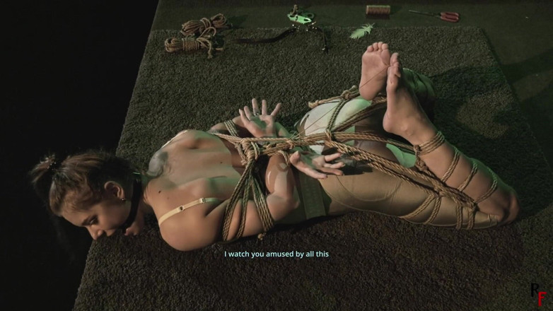 RF studio production: Leya - live ontsnapping bondage uitdaging + interview
