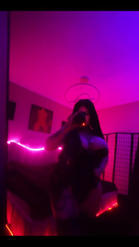 Tenhle korzet mě nějak cítil.