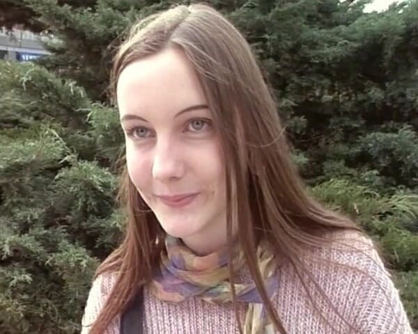 YOUR FIRST PORN: Ascelle, figa e calzini pelosi - Magdalena in Softclip