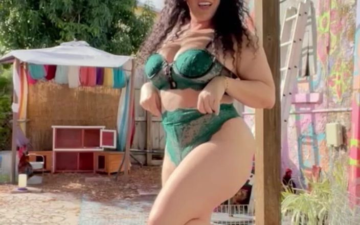 Angelina Castro: Angelina Castro Suns Out, Tits Out