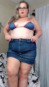 Pickin Cotton avec Lilybay73, reine de la BBW mature