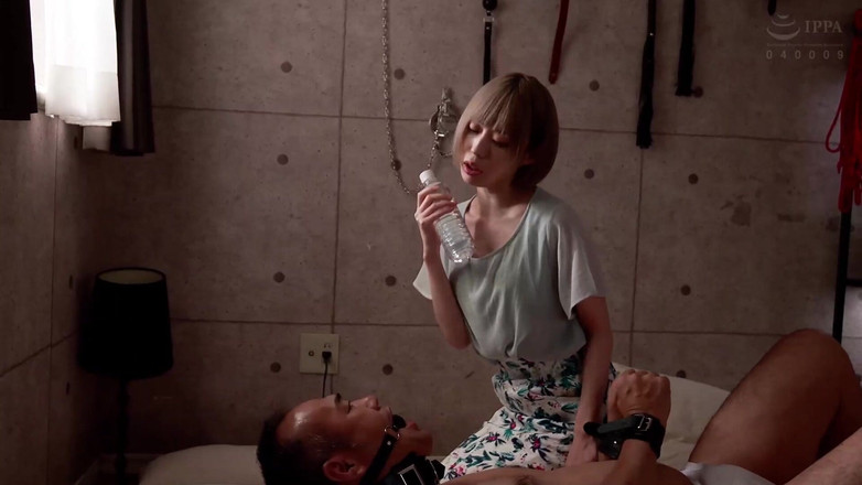 Eagle-Special: Бос мого чоловіка - мій вихованець. - дружина з великими цицьками, яка бере під контроль свої сперматозоїди