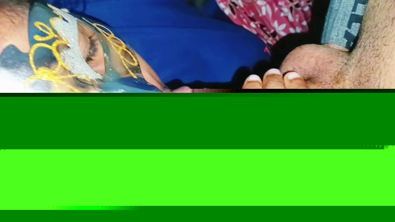 Sexy_girl_nehu: Indisches dorf bhabhi lutscht großen schwanz für abspritzen im mund,...