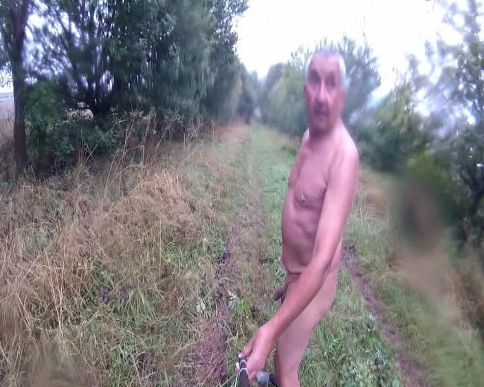 Andy: Promenade sous la pluie