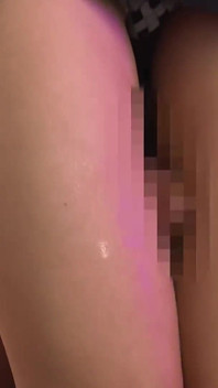 La differenza d'altezza tra questi due è incredibile! Donna alta e un uomo basso -1