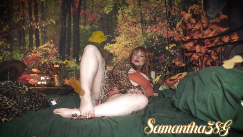 Samantha 38G: Autumn foot fetish Samantha 38g