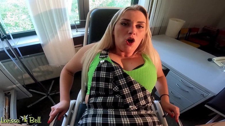 German Fuck Girls: Perverser Frauenarzt! Geht Es Noch?!