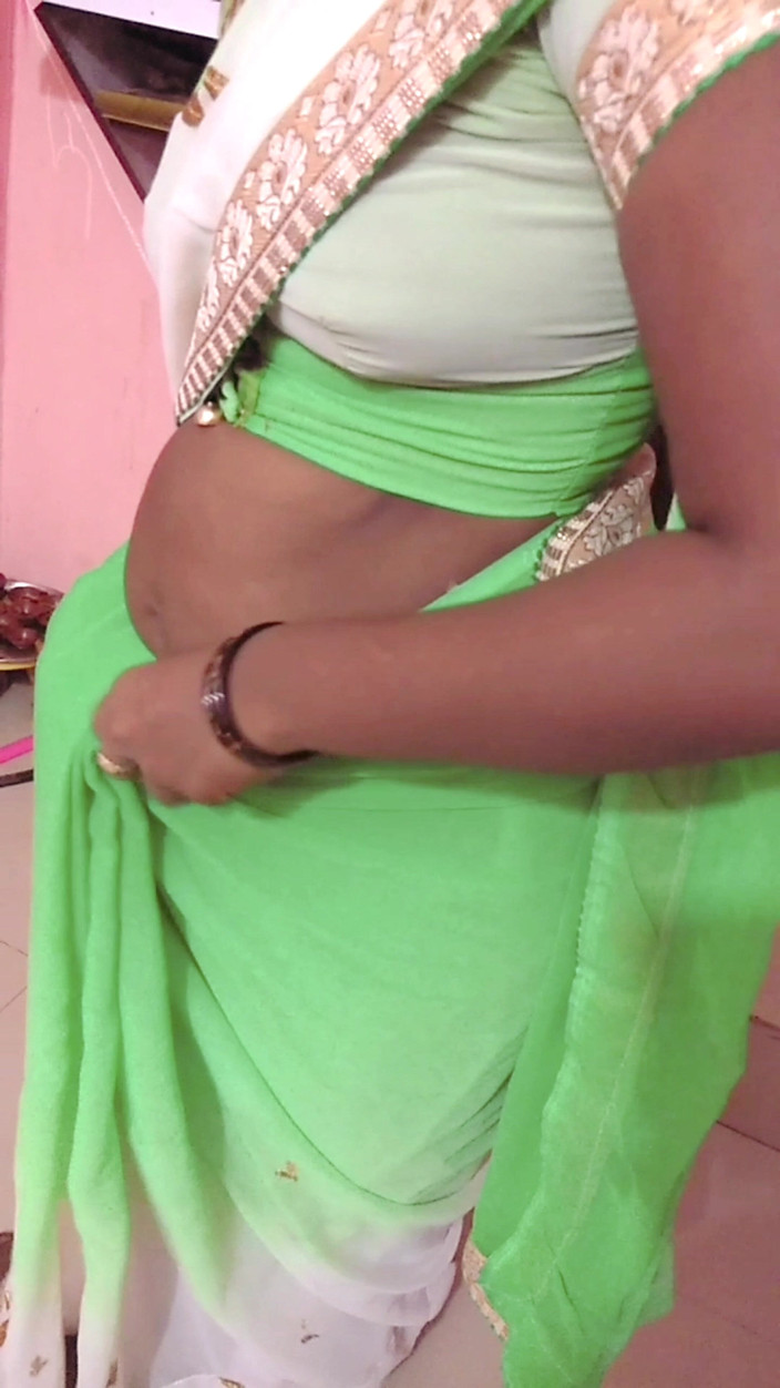 RenuRaj: Bini jalang desi Tamil Renu No Bra Blause &amp; Tiada Petticoat...