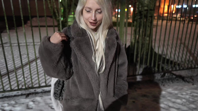 LyalkaRPG: I Met a Real Street Prostitute, Fucked Her in a...