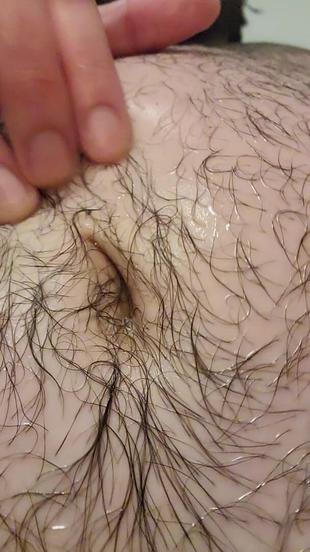 Washing My Belly 1 (ChunkyBellyBear)