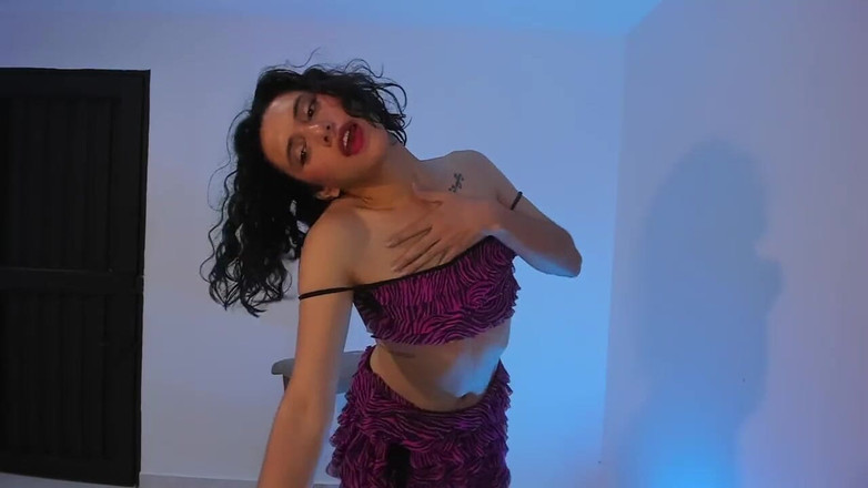 Artesensual: Dokunaklı güzellik, femboy maksimum ihtişamında