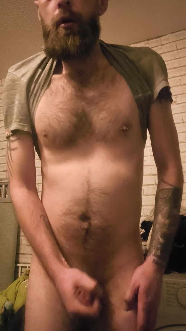 Smoking stoker: Götümü oyuncakla sikiyorum ve sigara içiyorum