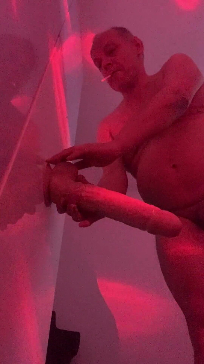 Warszawa gay: Dildo Eğlencesi