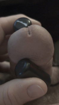 Retar min pre-cum out
