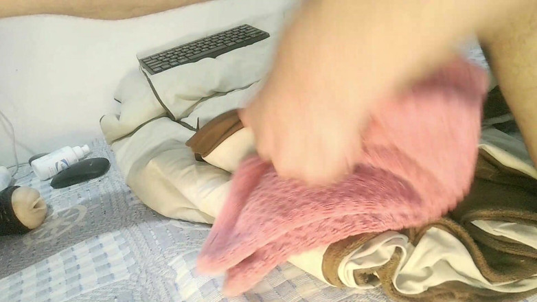 Virtual ToyBoy: Bărbat obraznic care vrea să mulgă un fund!
