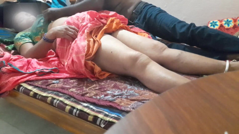 Desi mature: Seks makcik Rupa Bahagian 1