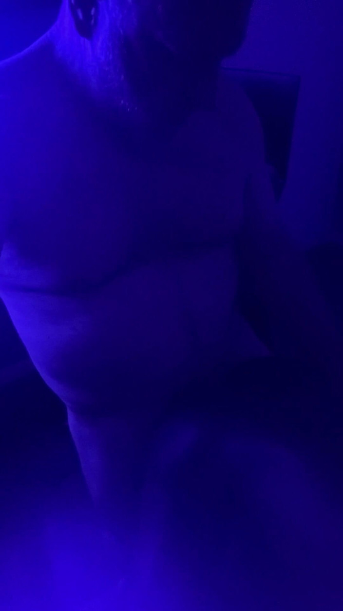 Ryder Knox: Bianco profondo a nero