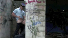 Straight fucking boy in uniform: Twink šuká policistu, nexhib cestovní