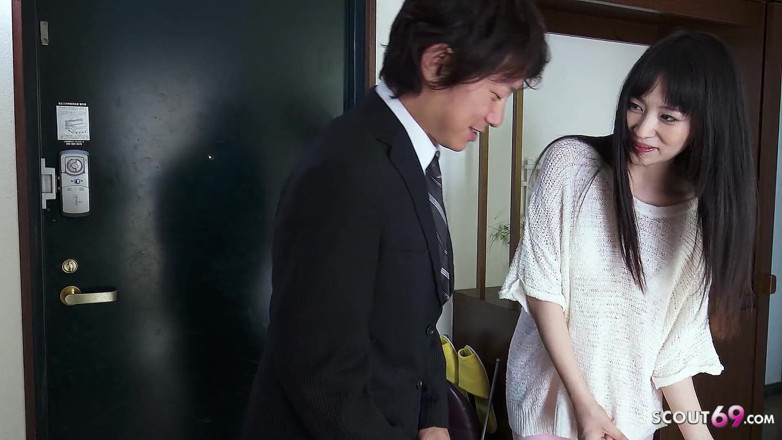 Asian porn collection: Büyük memeli Japon genç kız hiyori üvey babası tarafından dölleniyor