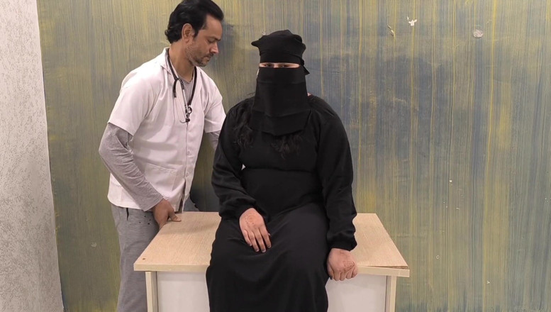 Desi chudai hub: Doktor hastayla sikişiyor