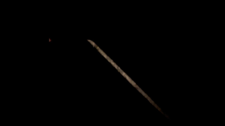 CityFemalePissMarker: Stroli di notte Poi ho dovuto fare pipì così tanto