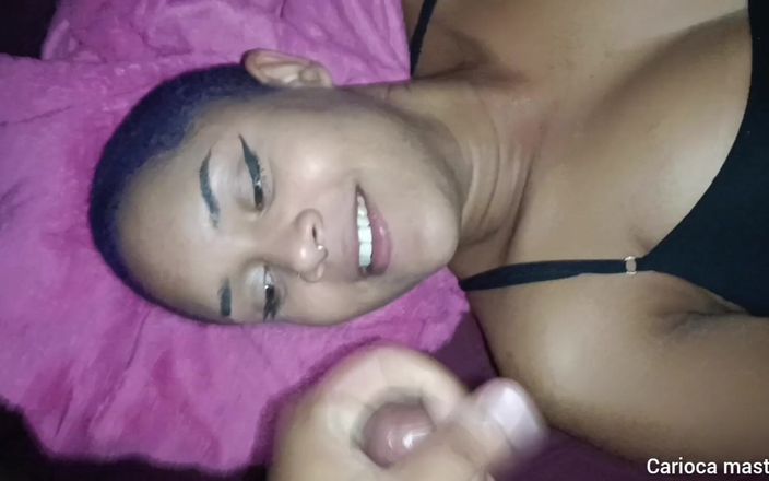 Carioca Master: Frech bat um milch in ihrem heißen mund