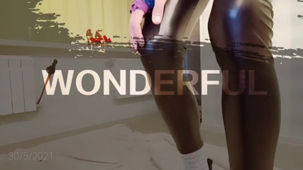 Boy in a skirt: Jsem jen prostor