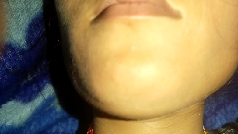 hotsimran70: Une bhabhi sexy se fait baiser