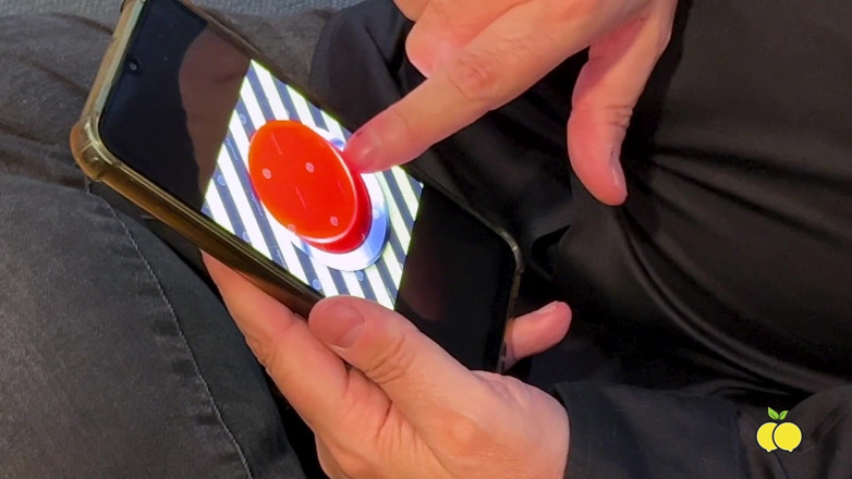 Limon producciones: मनोवैज्ञानिक ने एक युवक को सेक्स का आनंद लेने के लिए कृत्रिम बुद्धिमत्ता वाली एक महिला का निर्माण किया