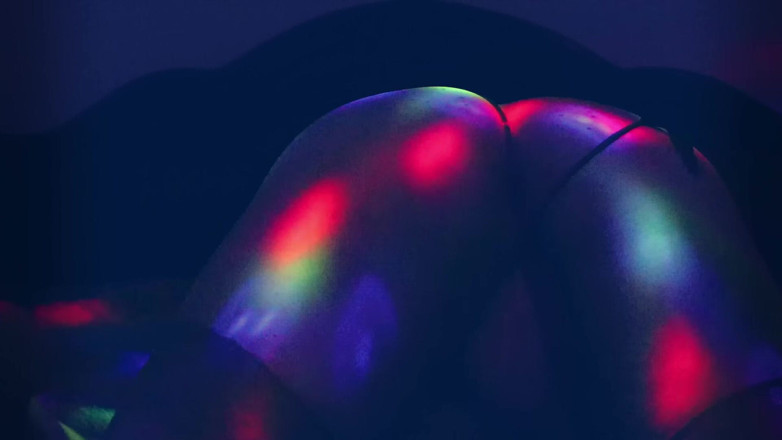 Sebapasivocaliente: Hot Ass Wiggle, Enjoy Watching My Hot Ass That Desires...