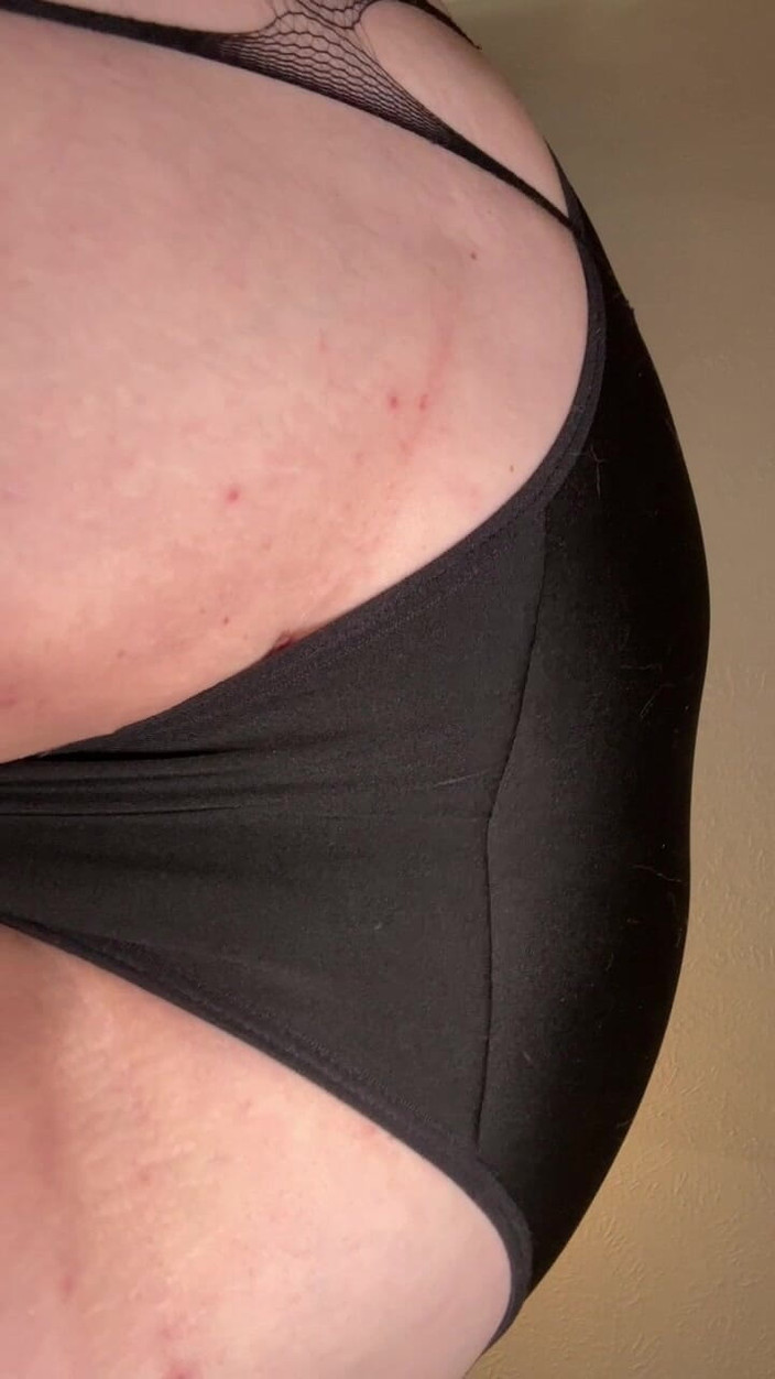 BellaBlast: Gergasi bermain dengan Tinies