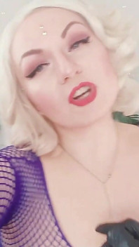 Dominazione femminile - istruzioni per masturbazione video sexy bionda istruttore Arya Grander - con conto alla rovescia
