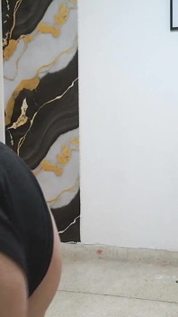 胖美女为你跳舞，让你成为一个轻柔的口交