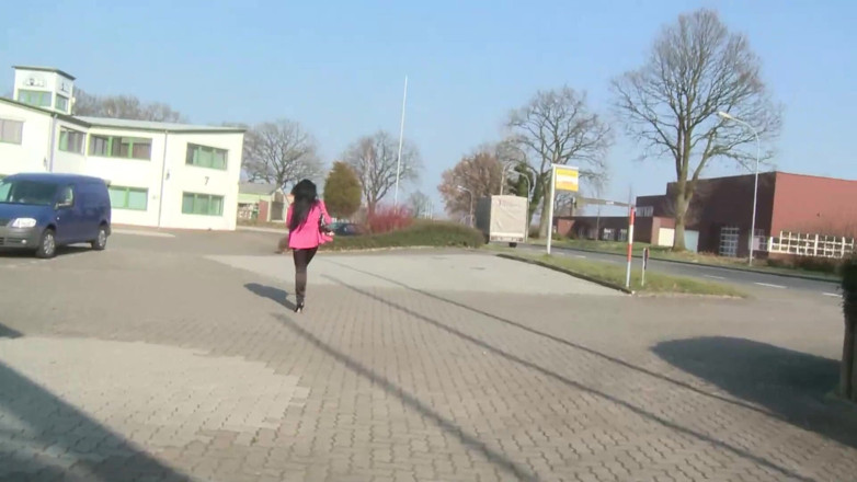 Deutschland porn: Výzva kouření německých královen - Scéna # 02