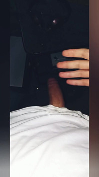Influencer muda masturbasi di kampus